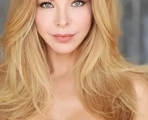 Jennifer Lyons Biography: Height, Net Worth, Boyfriend, Movies, Age, Parents, Ethnicity, Awards