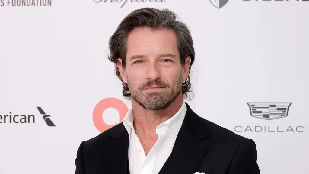 Ian Bohen - Biography