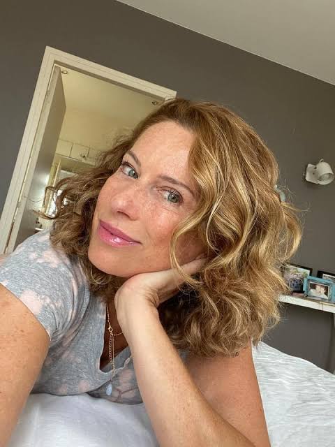 Audrey Moore - Biography