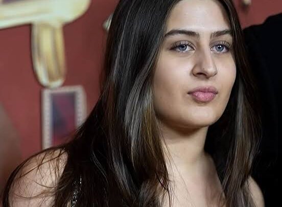 Rajat Bedi’s daughter, Vera Bedi Biography: Age, Parents, Siblings, Boyfriend, Movies, Net Worth, Height, Instagram