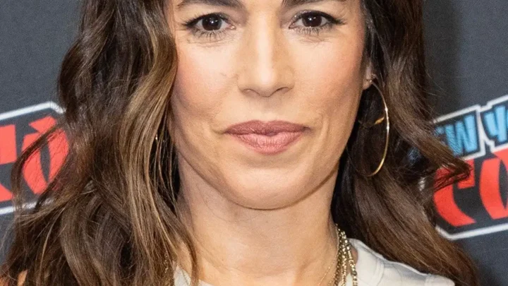 Ana Ortiz Biography: Husband, Kids, Age, Height, Net Worth, Parents, Movies & TV Shows