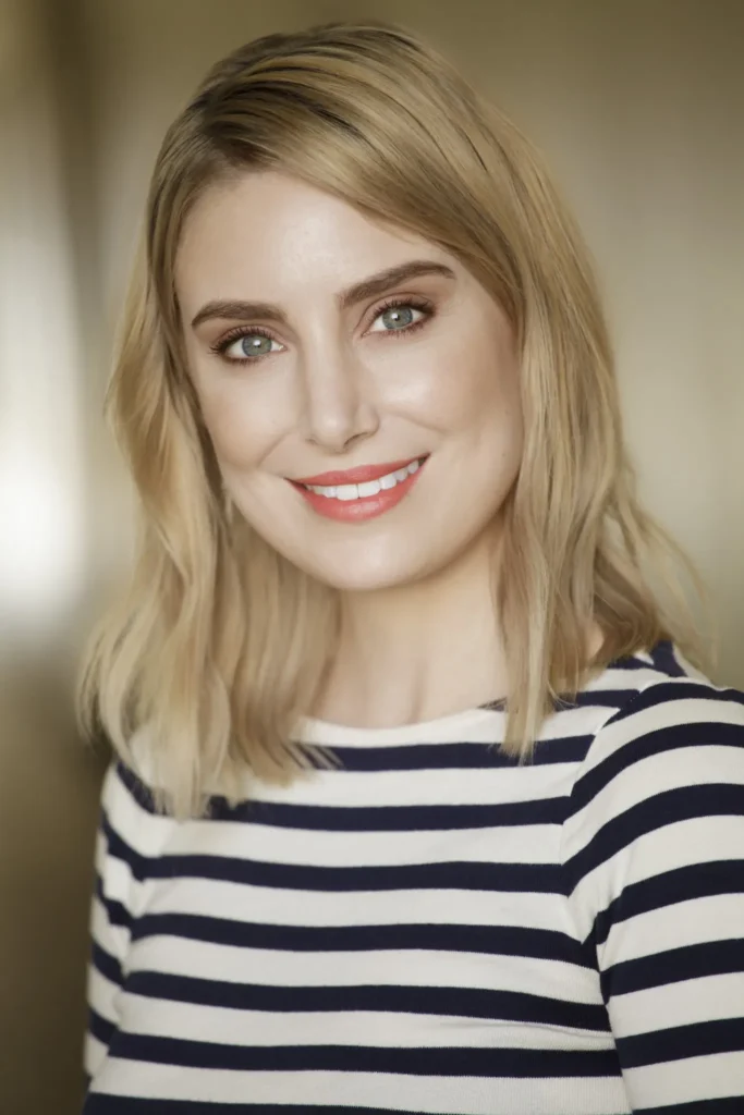 Bree Essrig - Biography
