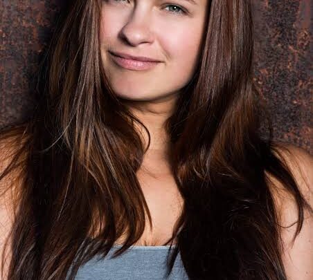 Josephine Schmidt Biography: Age, Movies, Net Worth, Height, Instagram, Awards, Parents, Husband