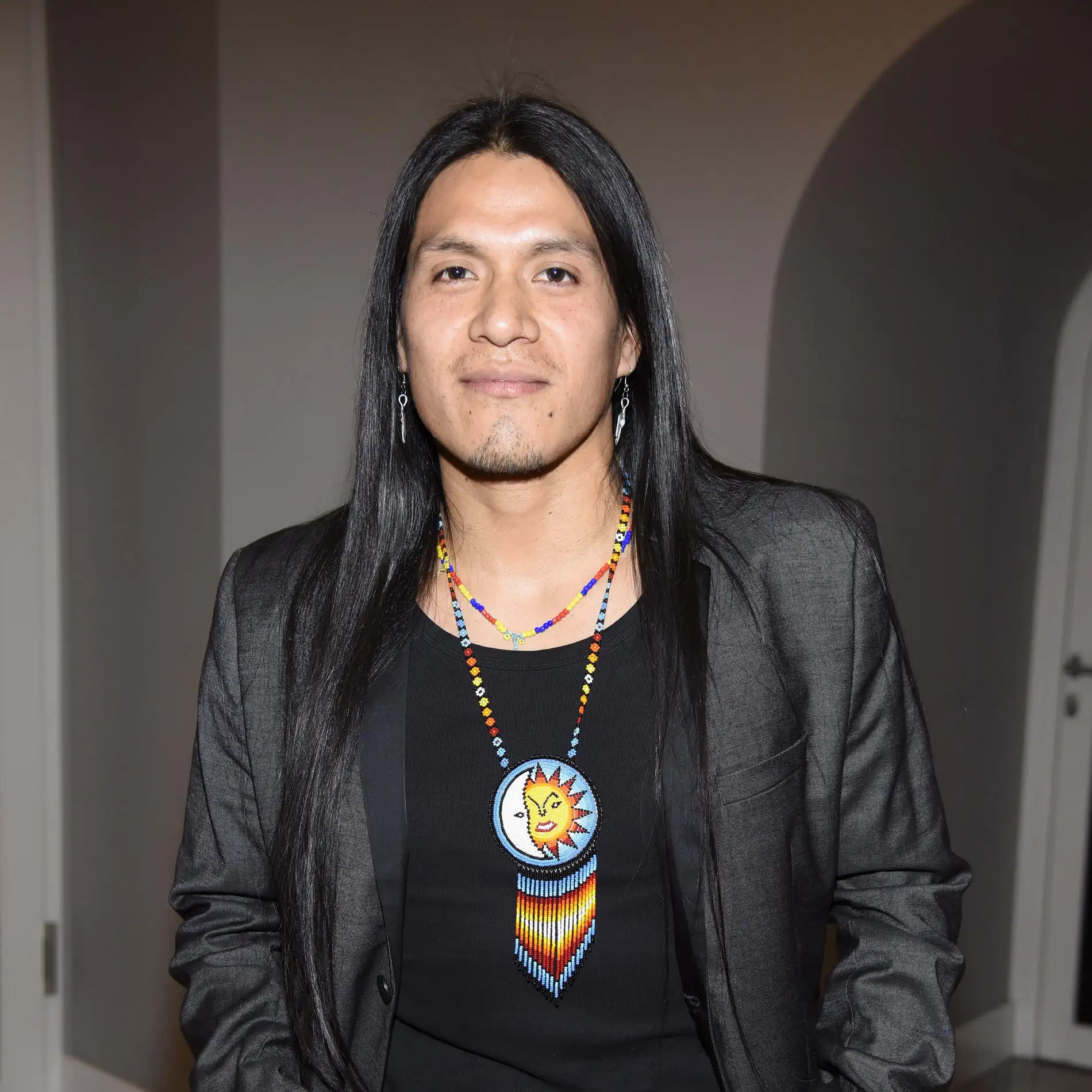 Leo Rojas - Biography
