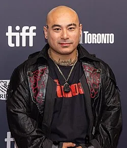Brian Le - Biography