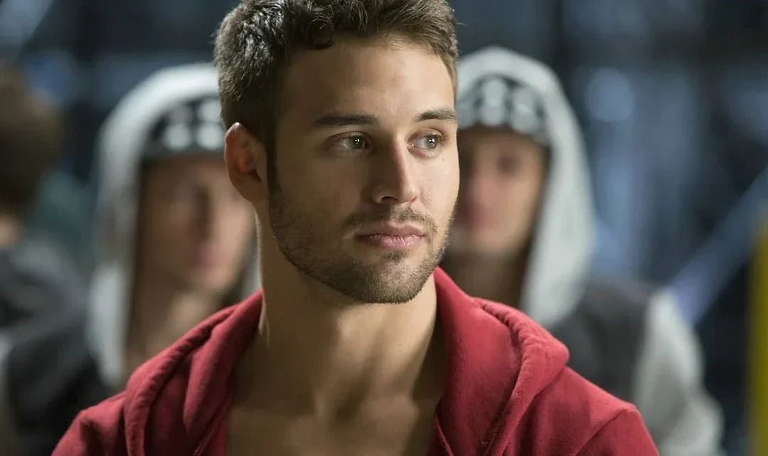 Ryan Guzman Biography: Movies, Age, Wife, Net Worth, Children, Siblings, Height, Parents