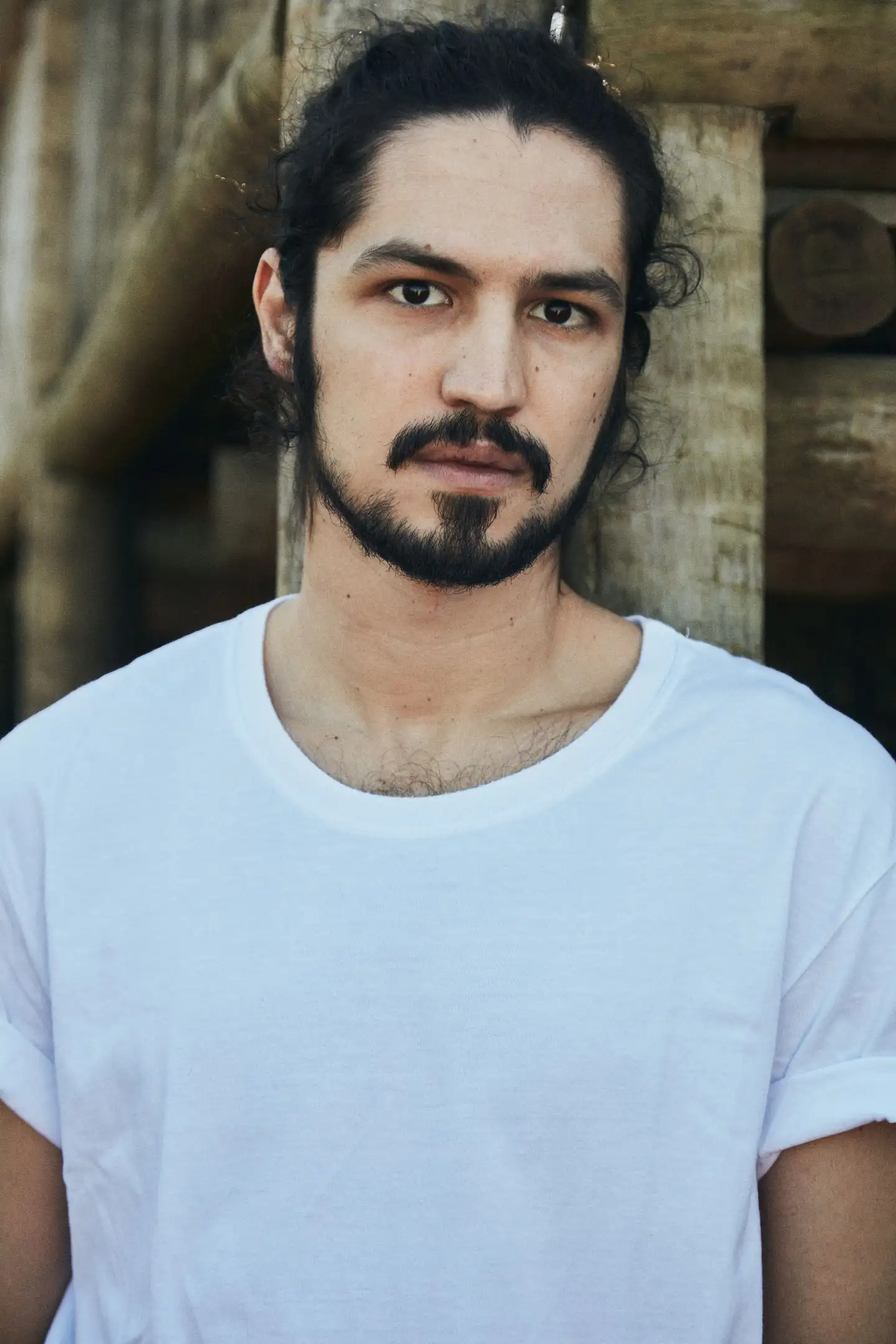 Gabriel Leone - Biography