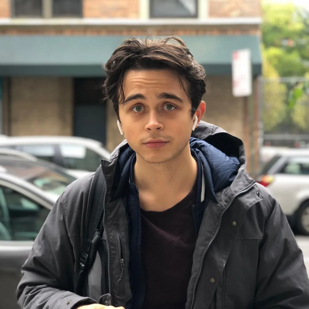 Ben Ahlers - Biography