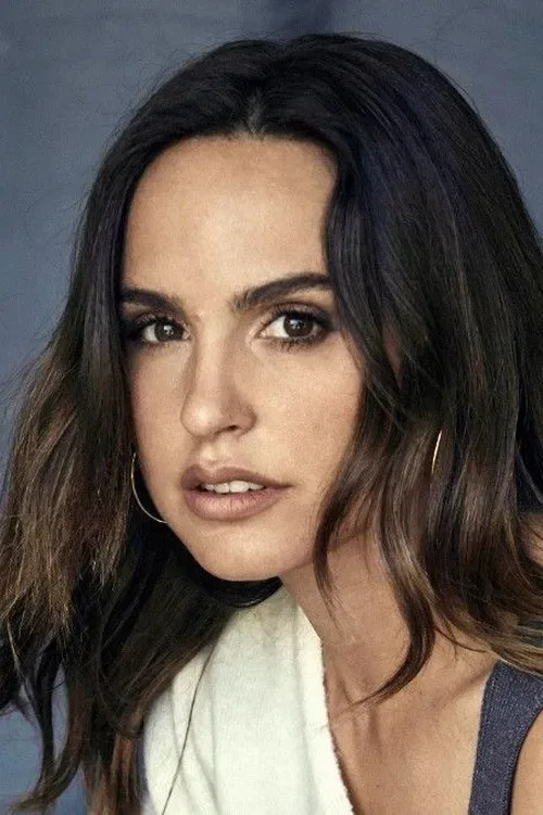 Verónica Echegui - Biography