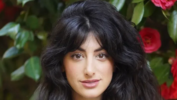 Ayden Mayeri Biography: Awards, Net Worth, Height, Age, Husband, Parents, Instagram