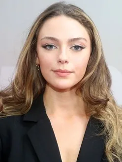Danielle Rose Russell - Biography