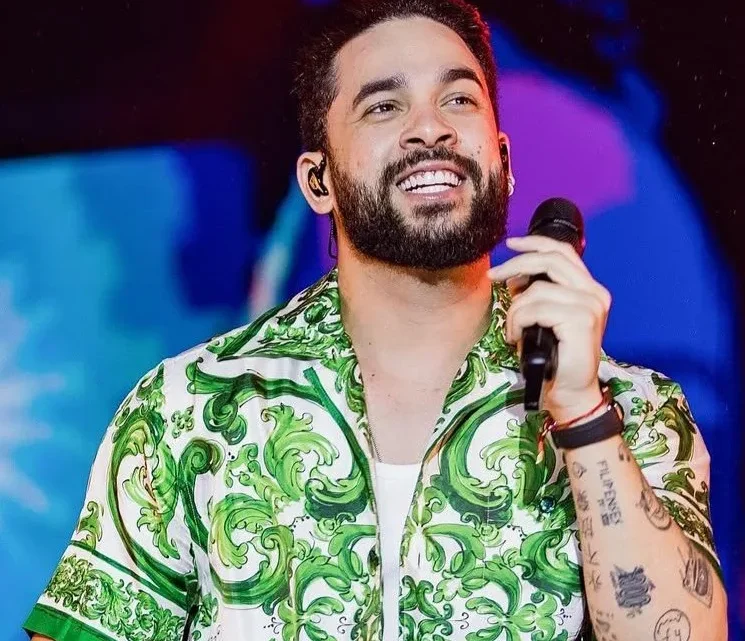 Henry Freitas Biography: Girlfriend, Age, Net Worth, Songs, Height, Parents, Instagram