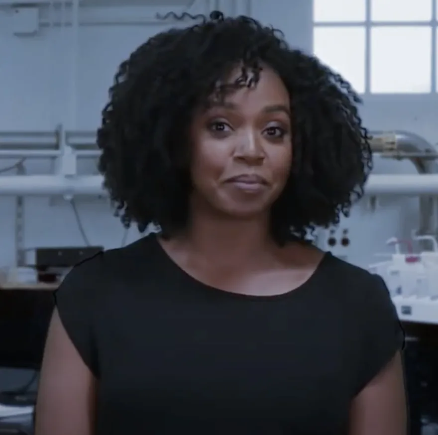 Jerrika Hinton - Biography