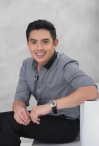 Sef Cadayona - Biography
