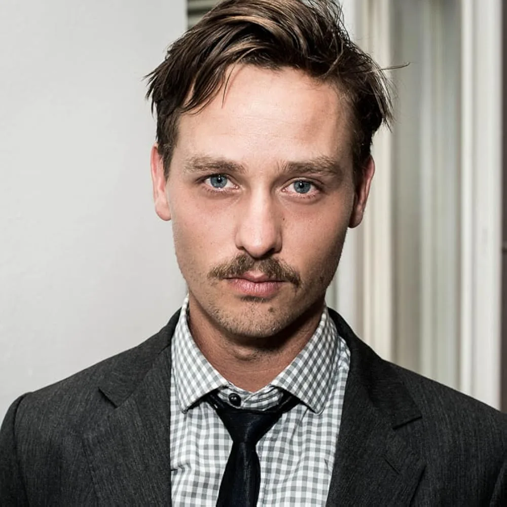 Tom Schilling - Biography