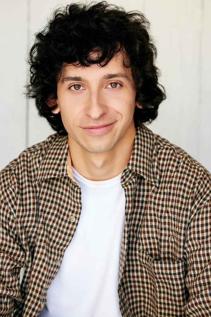 Nick Alvarez - Biography