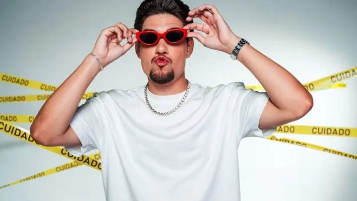 Núzio Medeiros Biography: Age, Songs, Girlfriend, Net Worth, Instagram, Awards