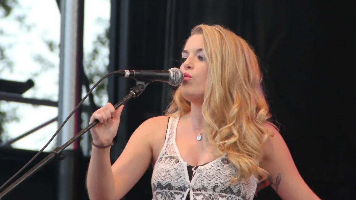 Britt McKillip Biography: Age, Net Worth, Instagram, Spouse, Height, Wiki, Parents, Siblings, Children, Movies