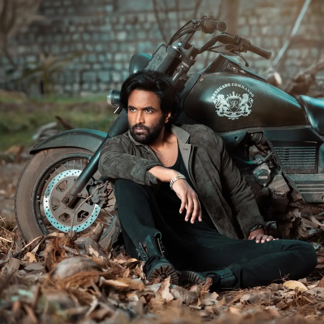 Vishnu Manchu - Biography