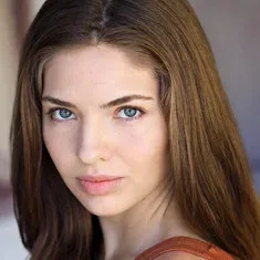 Taylor Geare - Biography