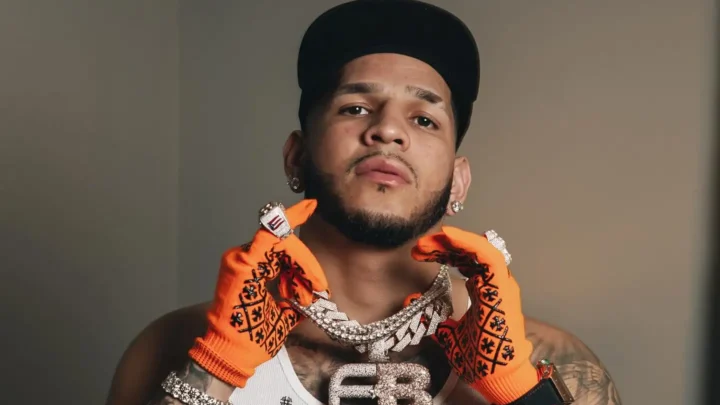 Edgar Berlanga Biography: Pictures, Son, Girlfriend, Age, Net Worth, Siblings, Parents, Height, Weight