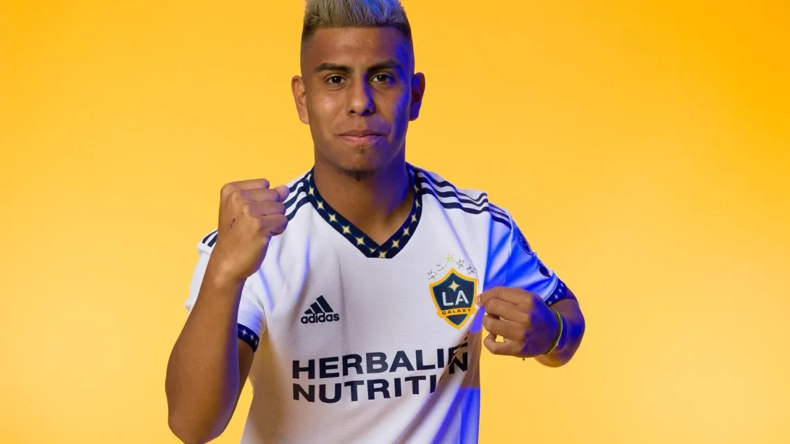 Efrain Alvarez Biography: Awards, Country, Siblings, Parents, Height, Age, Net Worth, Family, Goals, Wife  
