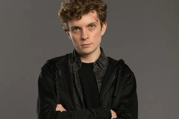 Erik Knudsen Biography: Age, Movies, TV Shows, Awards, Net Worth, Family, Height