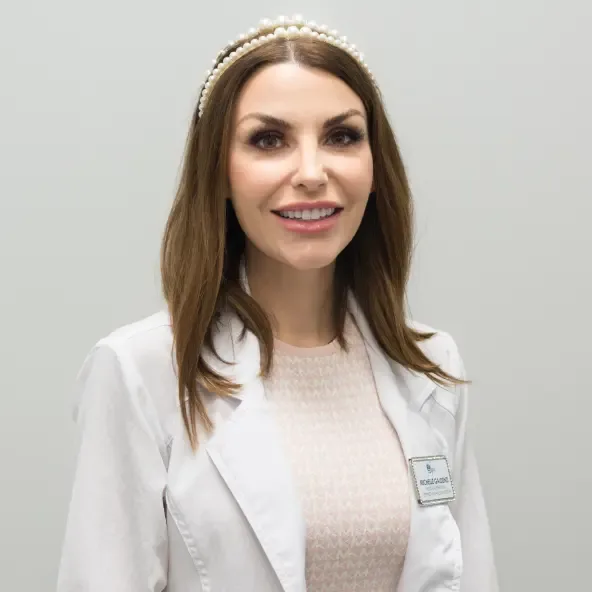Michelle Galdenzi - Biography
