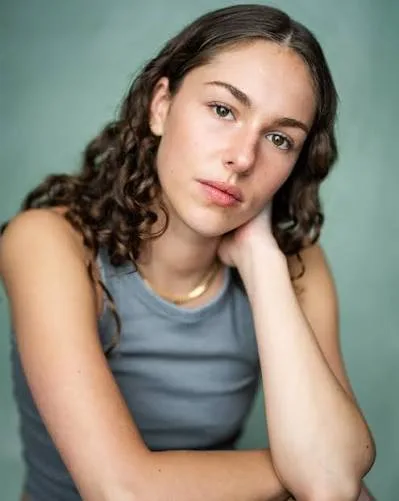Eloise Webb - Biography