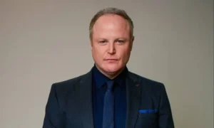 Gary Lamont