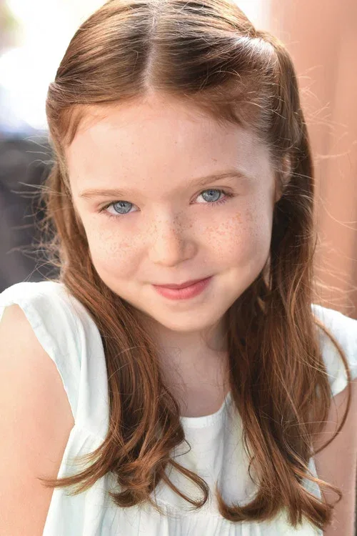 Summer Fontana - Biography