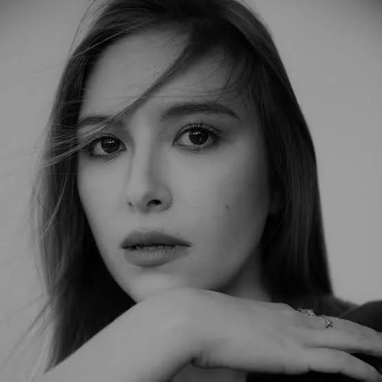 Hanako Footman - Biography