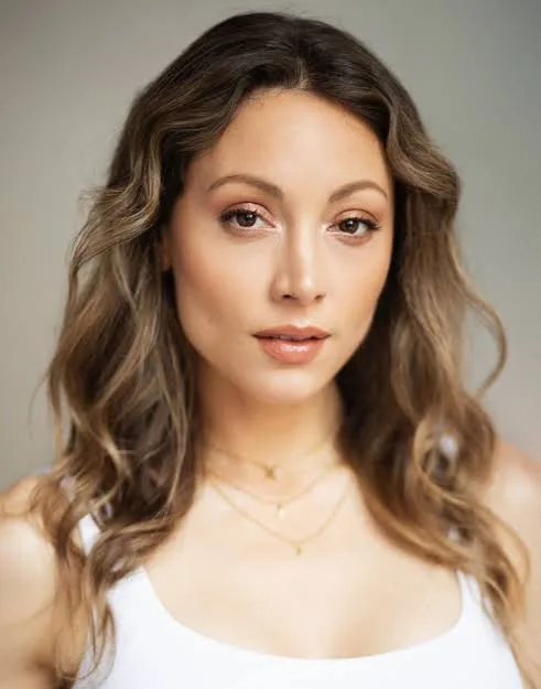 Leah Gibson Biography: Age, Net Worth, Instagram, Boyfriend, Movies, Awards, Wikipedia