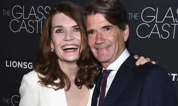 Jeannette Walls Biography: Age, Husband, Parents, Children, Net Worth, Nationality, Height