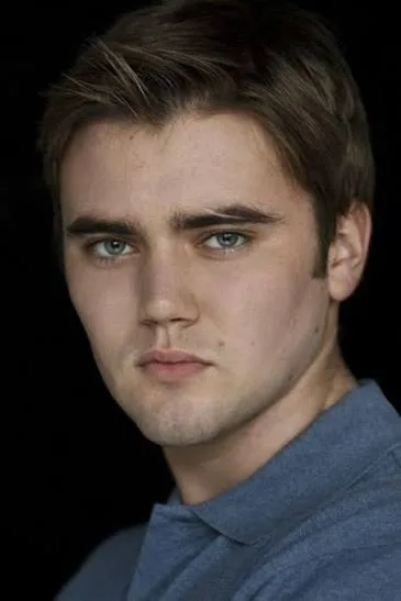 Cameron Bright - Biography