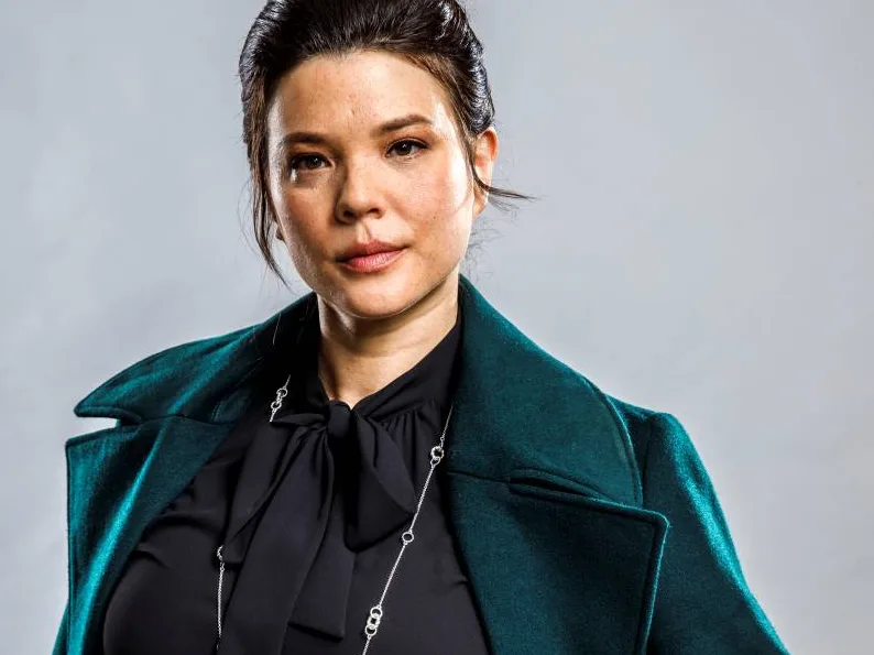 Jeananne Goossen - Biography