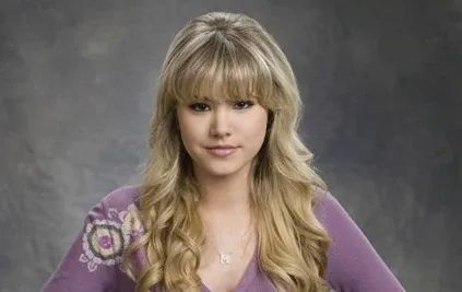 Taylor Spreitler Biography: Instagram, Age, Net Worth, Height, Movies, Boyfriend, Siblings, Wikipedia