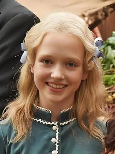 Isabelle Ottmann - Biography
