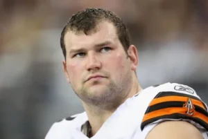 Joe Thomas