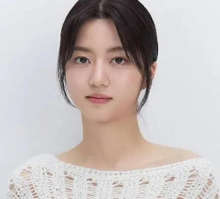 Kim Hyeon-soo Biography: Parents, Net Worth, Films, Boyfriend, Height, Religion, Age