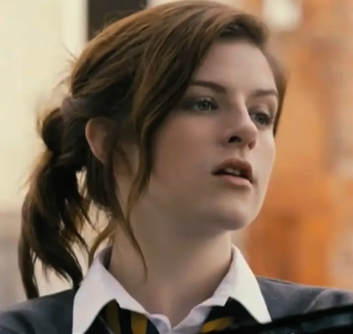 Aisling Loftus - Biography