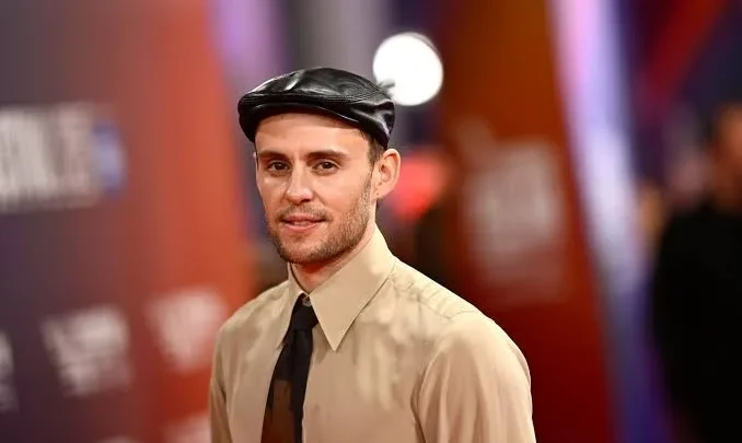 Harry Lighton Biography: Age, Awards, Net Worth, Parents, Height, Films