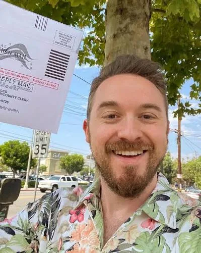 Alex Hirsch - Biography