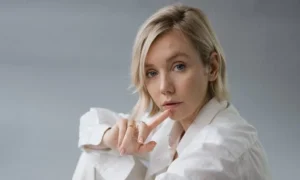 Lauren Lyle