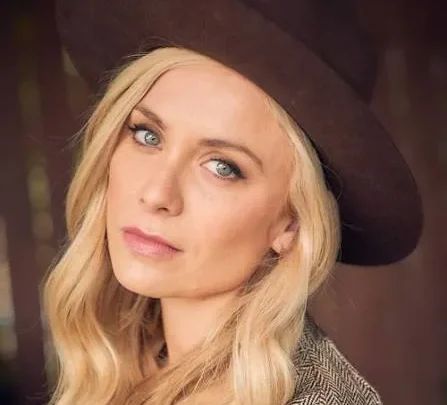 Alex McKenna Biography: Age, Net Worth, Spouse, Parents, Siblings, Career, Wikipedia, Pictures