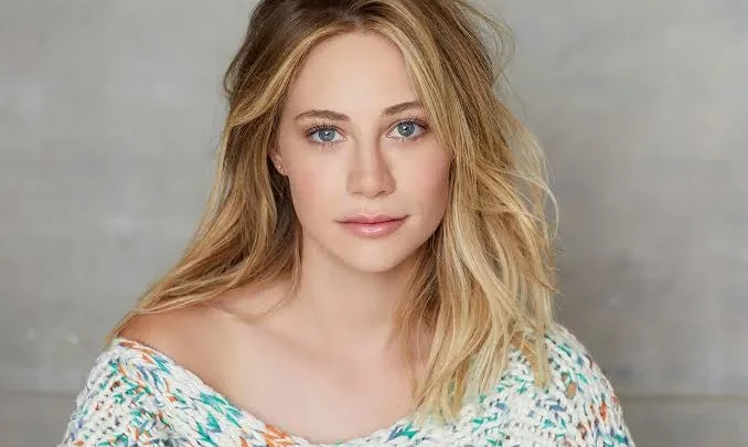 Amanda Leighton Biography: Partner, Movies, Age, Height, Ethnicity, Religion, Net Worth