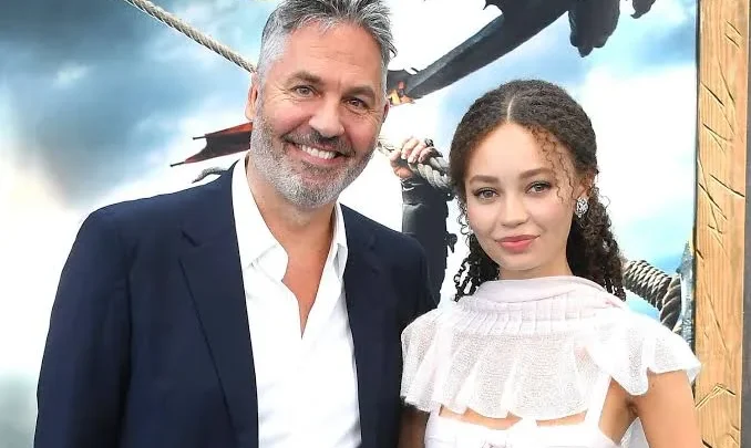 Ol Parker Biography: Wife, Age, Parents, Net Worth, Movies, Height, Kids