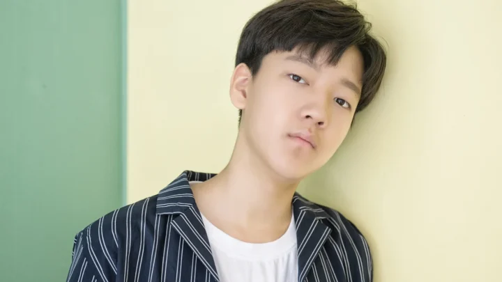 Lee Hyo-Je Biography: Movies, Age, Instagram, Net Worth, TV Shows, Girlfriend, Height, Parents