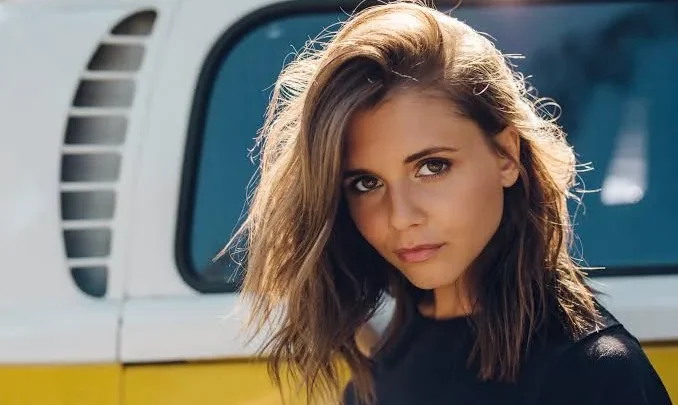 Alexandra Chando Biography: Net Worth, Height, Age, Boyfriend, Parents