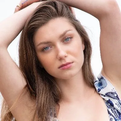 Isabella Blake-Thomas - Biography